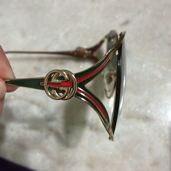 Gucci sunglasses GG0225S - Picture 5 of 17